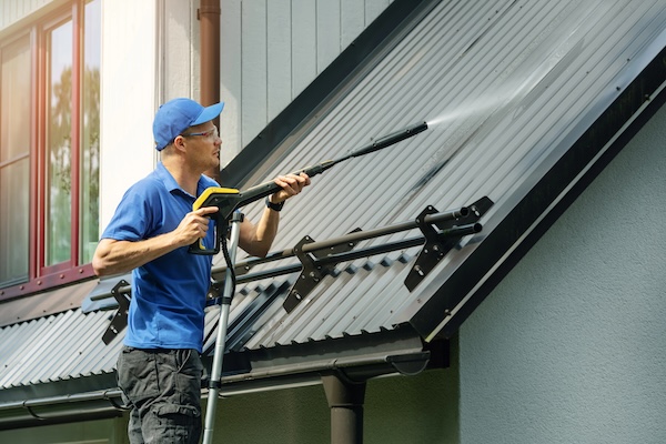 Reliable Residential Pressure Washing Service