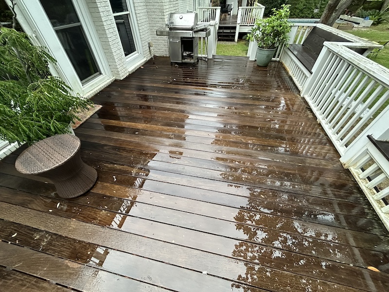 Roof and Deck Pressure Washing